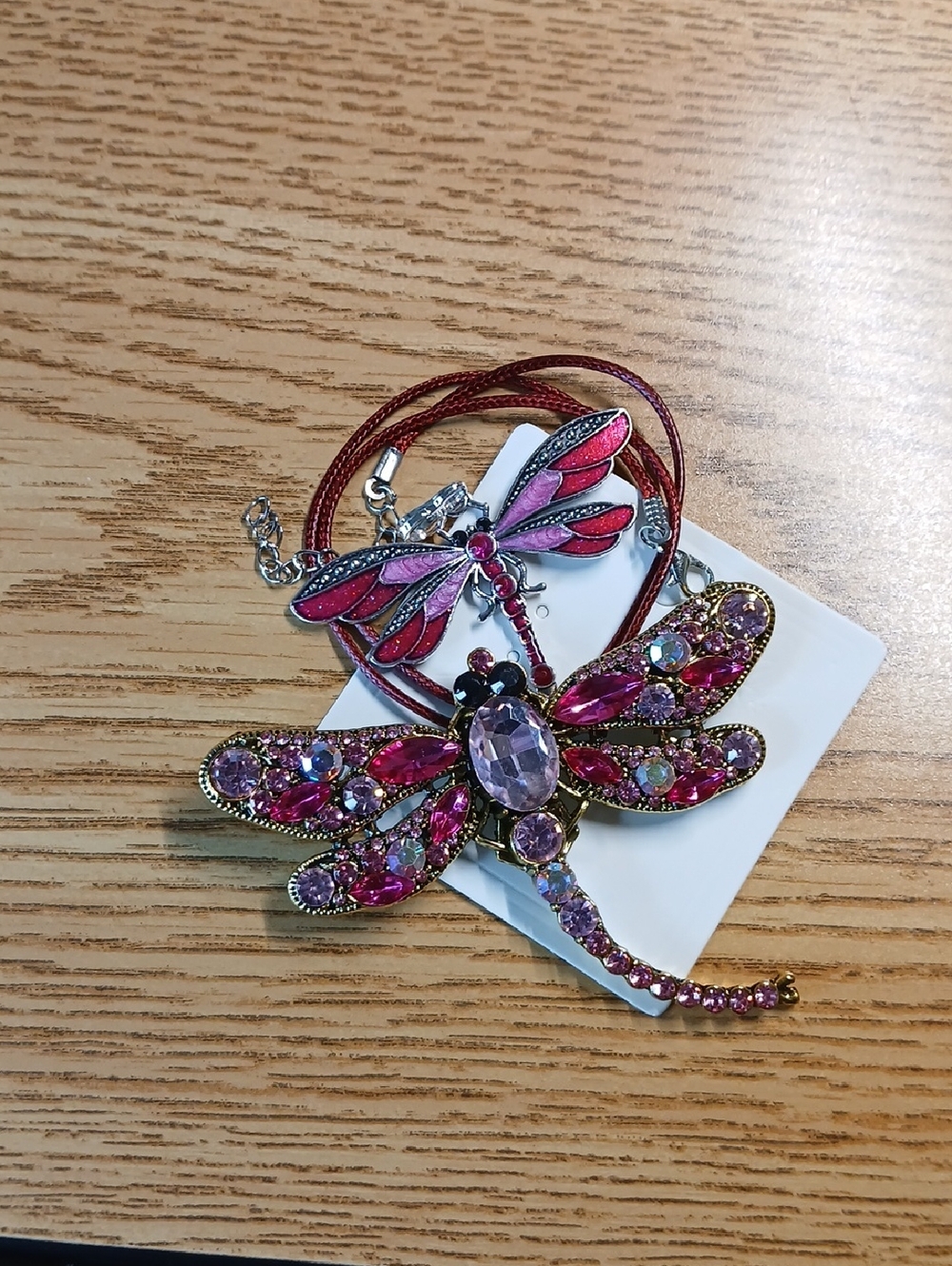NWOT 2PC Pink Crystal Dragonfly Bundle 1 Pink Keychain 1 Pink Red Necklace